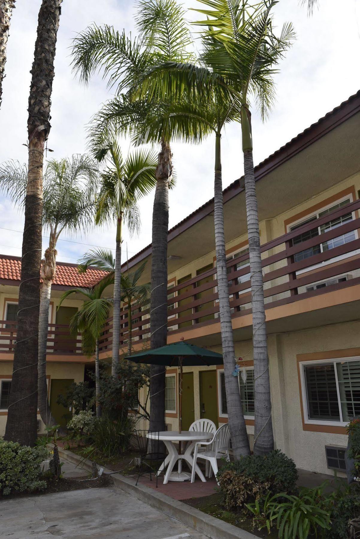Garden Inn San Gabriel Esterno foto